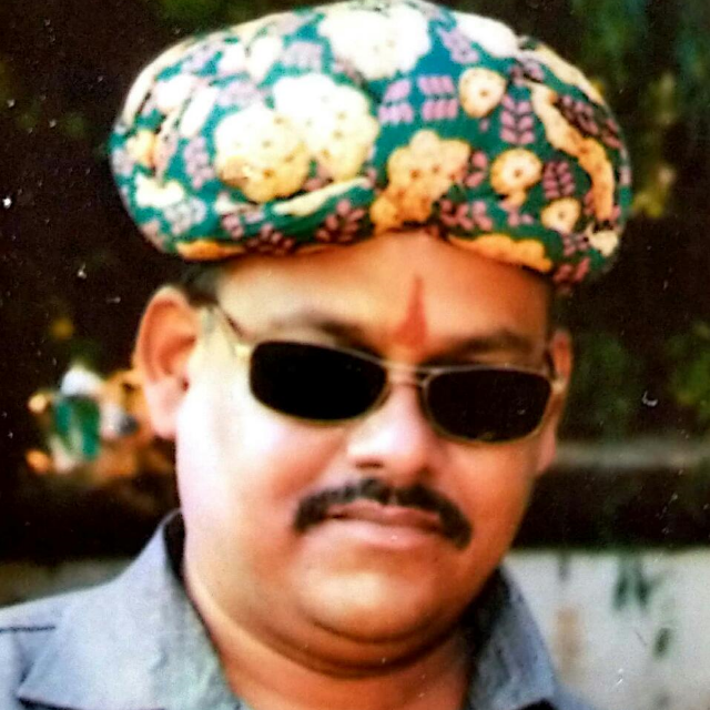 Mr. Dinesh Bansal